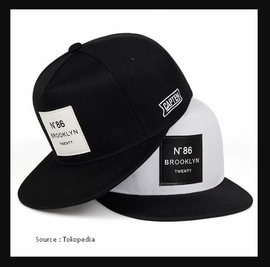 Topi Snapback